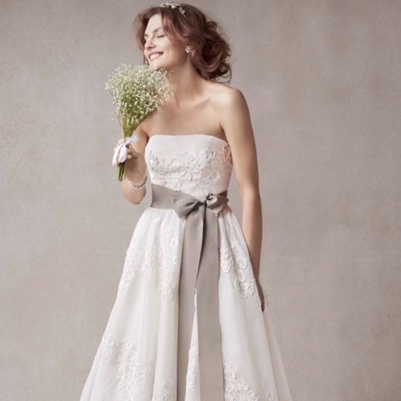 Maggie Sottero Wedding Gown Princess Ball Gown Size 2 Lace and Button Back Small - Picture 3 of 7